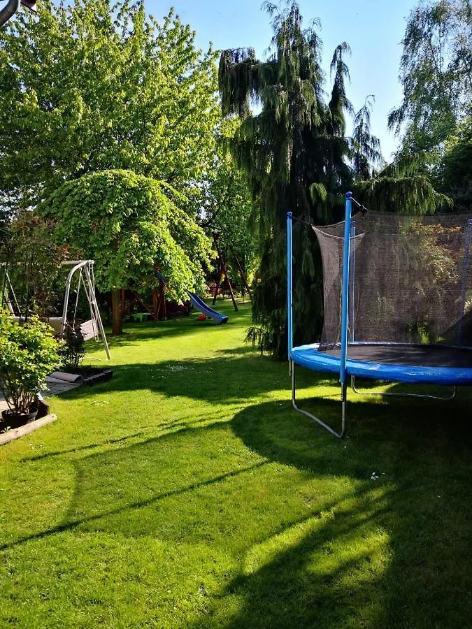 Family Home Garden & Sauna Krakow Apartment